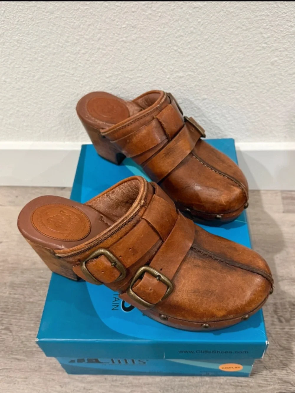 Size 7B Ariat Bridlespur Boho Leather Clog Heels Y2K